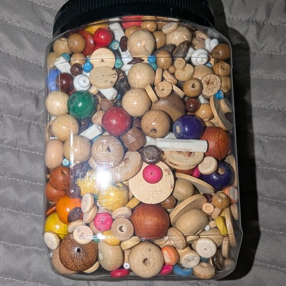 Jar of Mixed Beads - Picture 1 of 7
